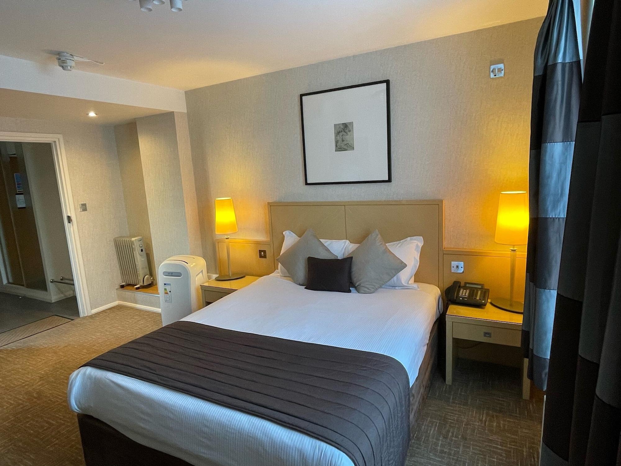 Best Western Homestead Court Hotel Welwyn Garden City Luaran gambar