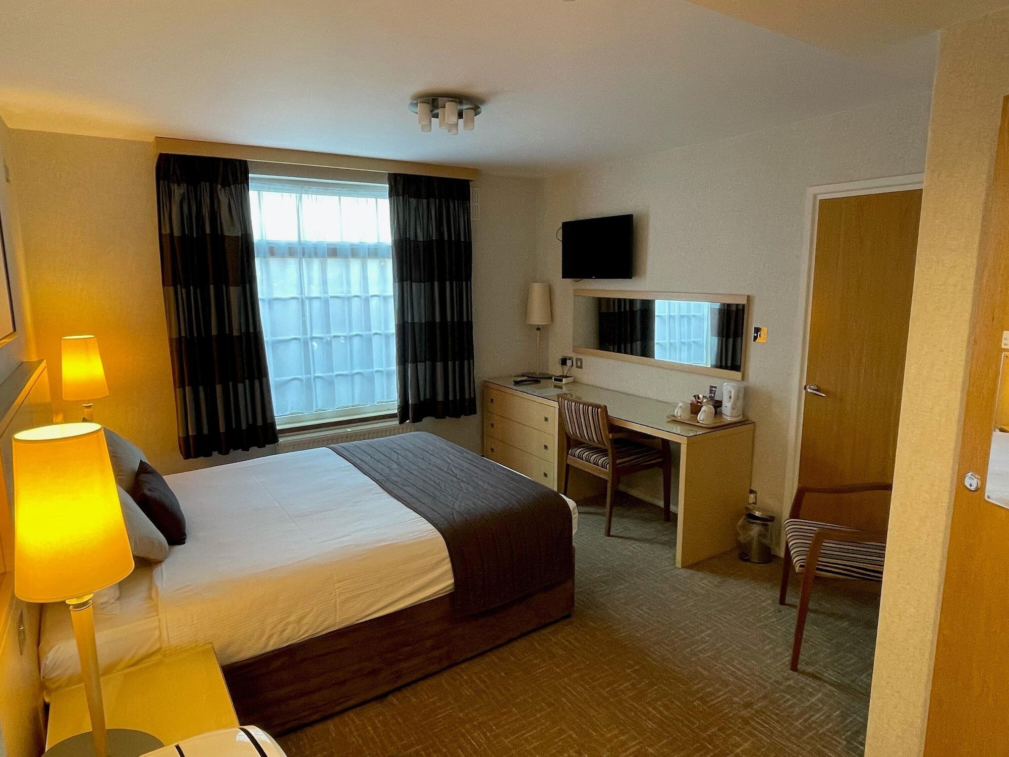 Best Western Homestead Court Hotel Welwyn Garden City Luaran gambar