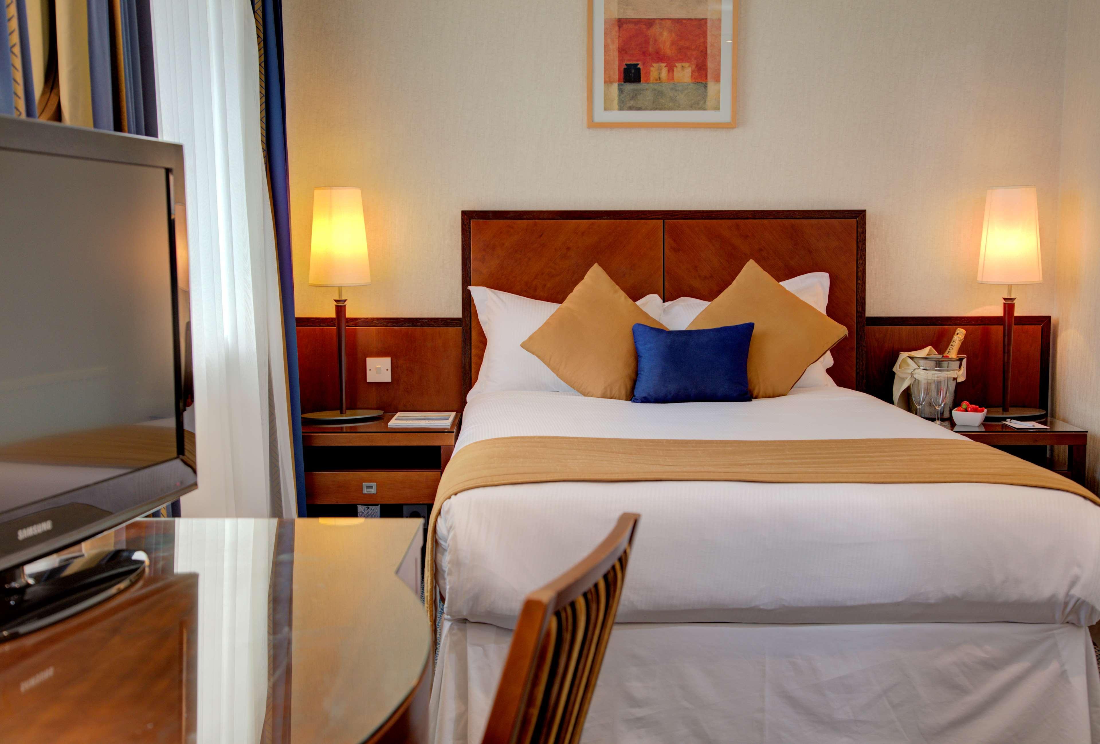 Best Western Homestead Court Hotel Welwyn Garden City Luaran gambar