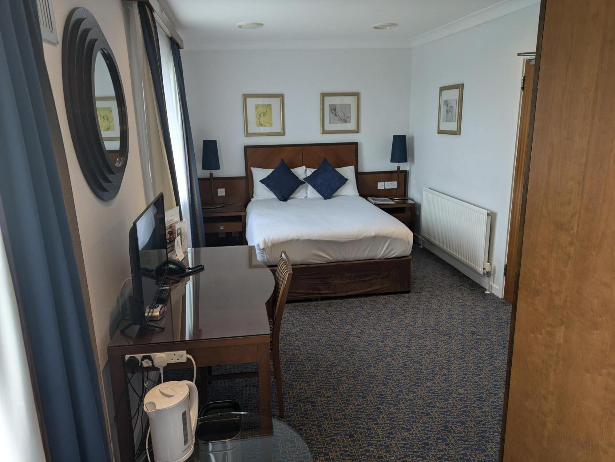 Best Western Homestead Court Hotel Welwyn Garden City Luaran gambar